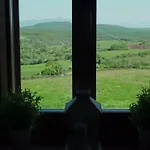 Cerqueti *