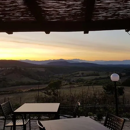 Cerqueti Farm stay *